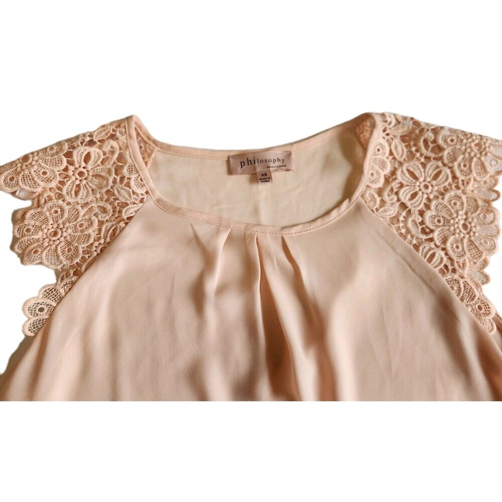 Philosophy Romantic Pink Shirt Short Flutter Sleeve Scoop Neck Size X-Small - Picture 3 of 8